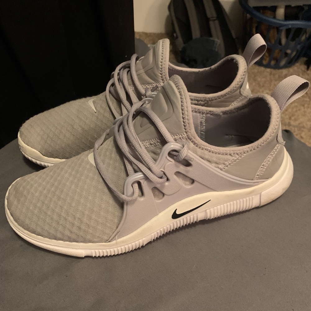 Men’s Nike Grey Shoes